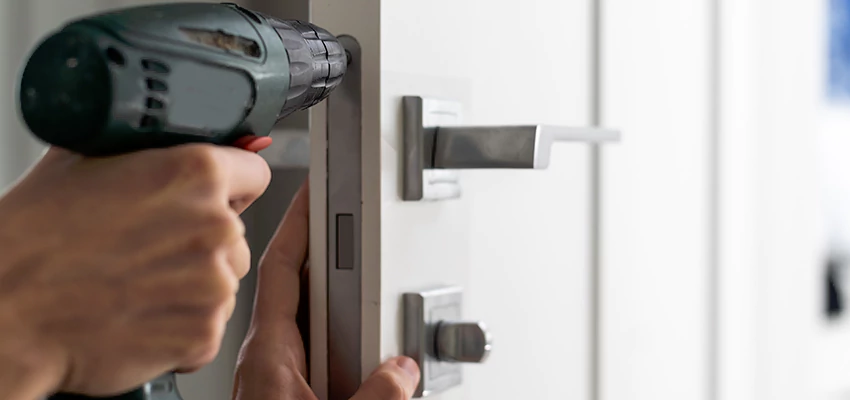 Locksmith For Lock Replacement Near Me in Coronado, CA