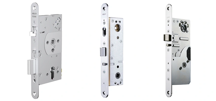 ASSA-Abloy Locks Hinge Repair in Coronado, California