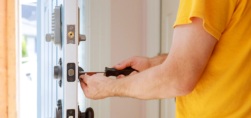 Eviction Locksmith For Key Fob Replacement Services in Coronado, CA